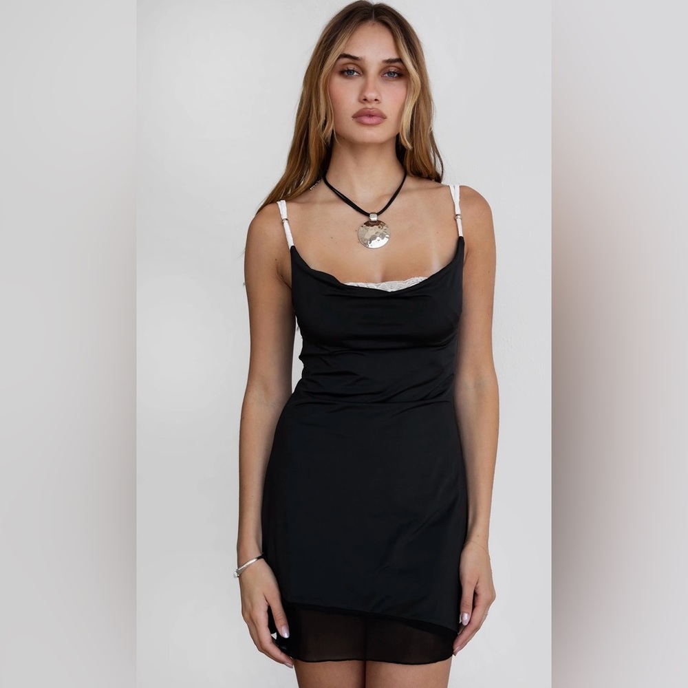 A-Line Mini Dress w/Lace Black